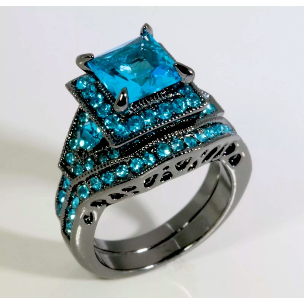 💍 2pc Princess Cut Square Blue CZ Halo Black
Engagement Ring Set Wedding 💍